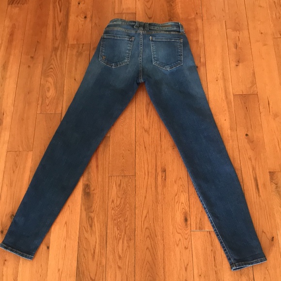 Kut from the Kloth Jeans - Picture 7 of 12